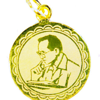 จี้ ทองคำแท้ รูปร.9 ยิงเลเซอร์ ตัดลาย น้ำหนักทอง 1 สลึง