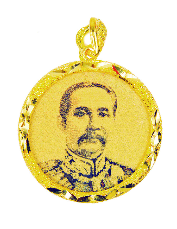 จี้ ทองคำแท้ รูปร. 5 ยิงเลเซอร์ น้ำหนักทอง 1 สลึง จี้ ทองคำแท้ รูปร. 5 ยิงเลเซอร์ น้ำหนักทอง 1 สลึง