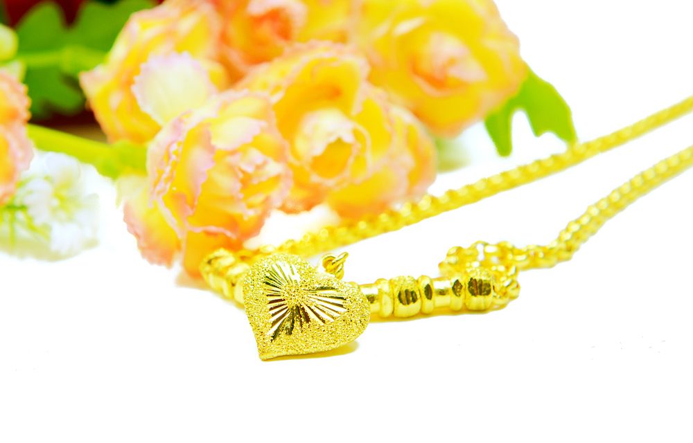 เปลี่ยนทอง