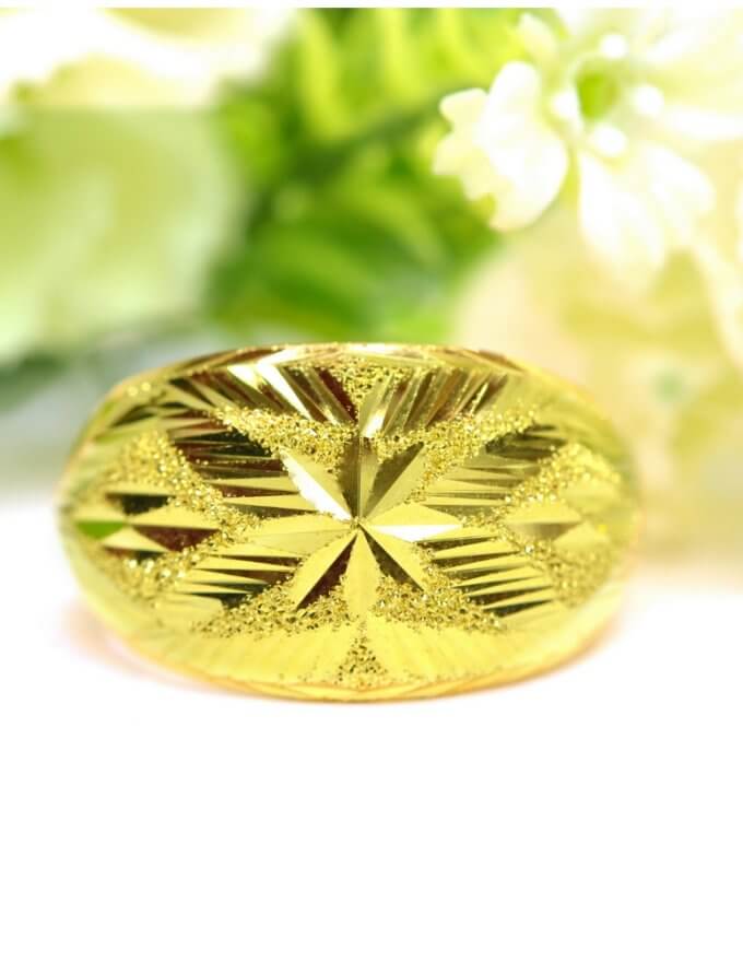 แหวน ทองคำแท้ ลายเต่าไป๊ จิกเพชร ตัดลายดาวประกาย หนัก 2 สลึง