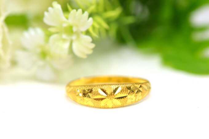 แหวน ทอง แหวนทองคำแท้ ลายเต่าไป๊ ตัดลาย จิกเพชร หนัก 1 กรัม แหวน ทอง